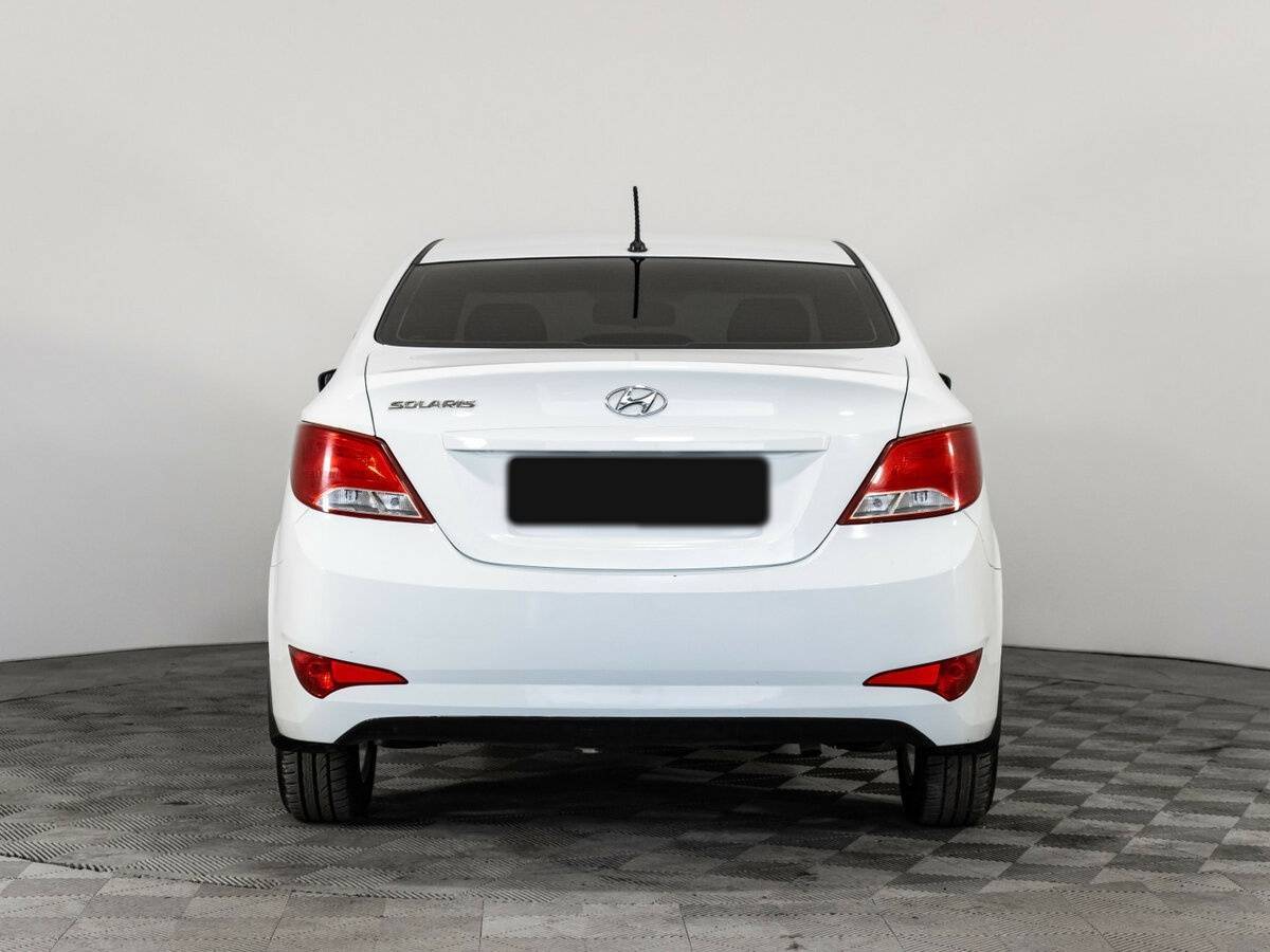 Купить Hyundai Solaris, 2016, 112 982 км.. Фото: #4