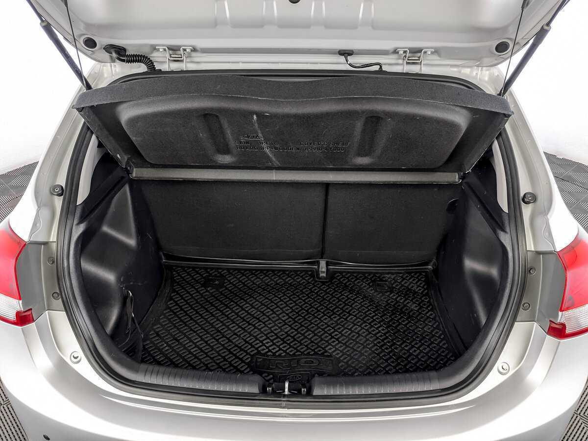 Купить Kia Rio, 2017, 162 784 км.. Фото: #9