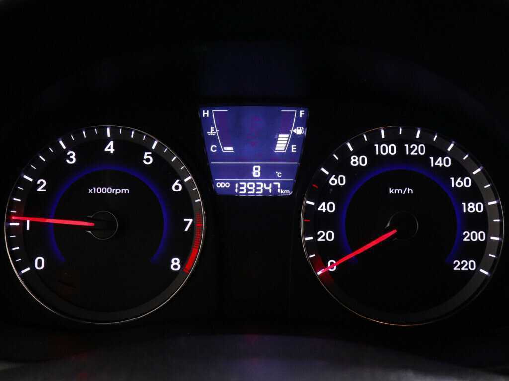 Купить Hyundai Solaris, 2012, 139 346 км.. Фото: #6