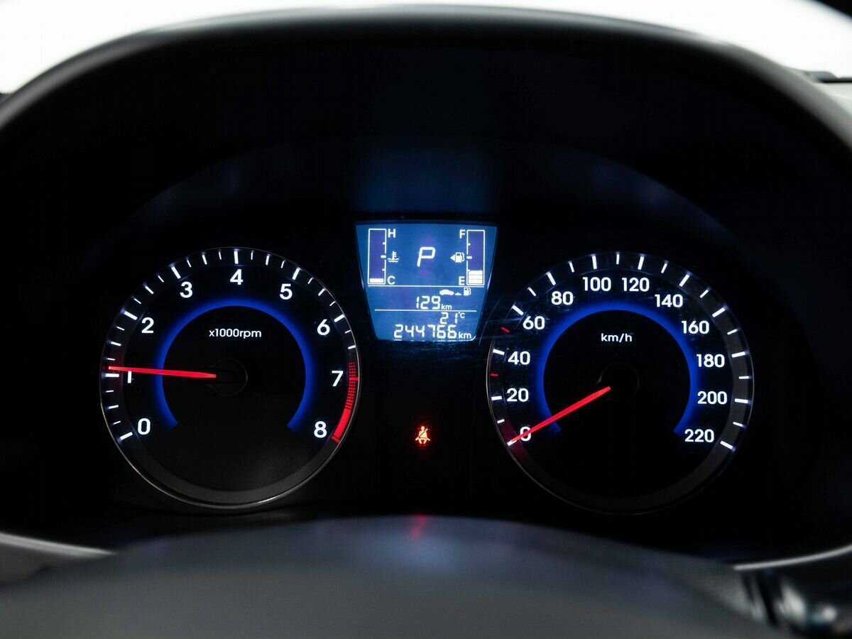 Купить Hyundai Solaris, 2015, 244 000 км.. Фото: #13