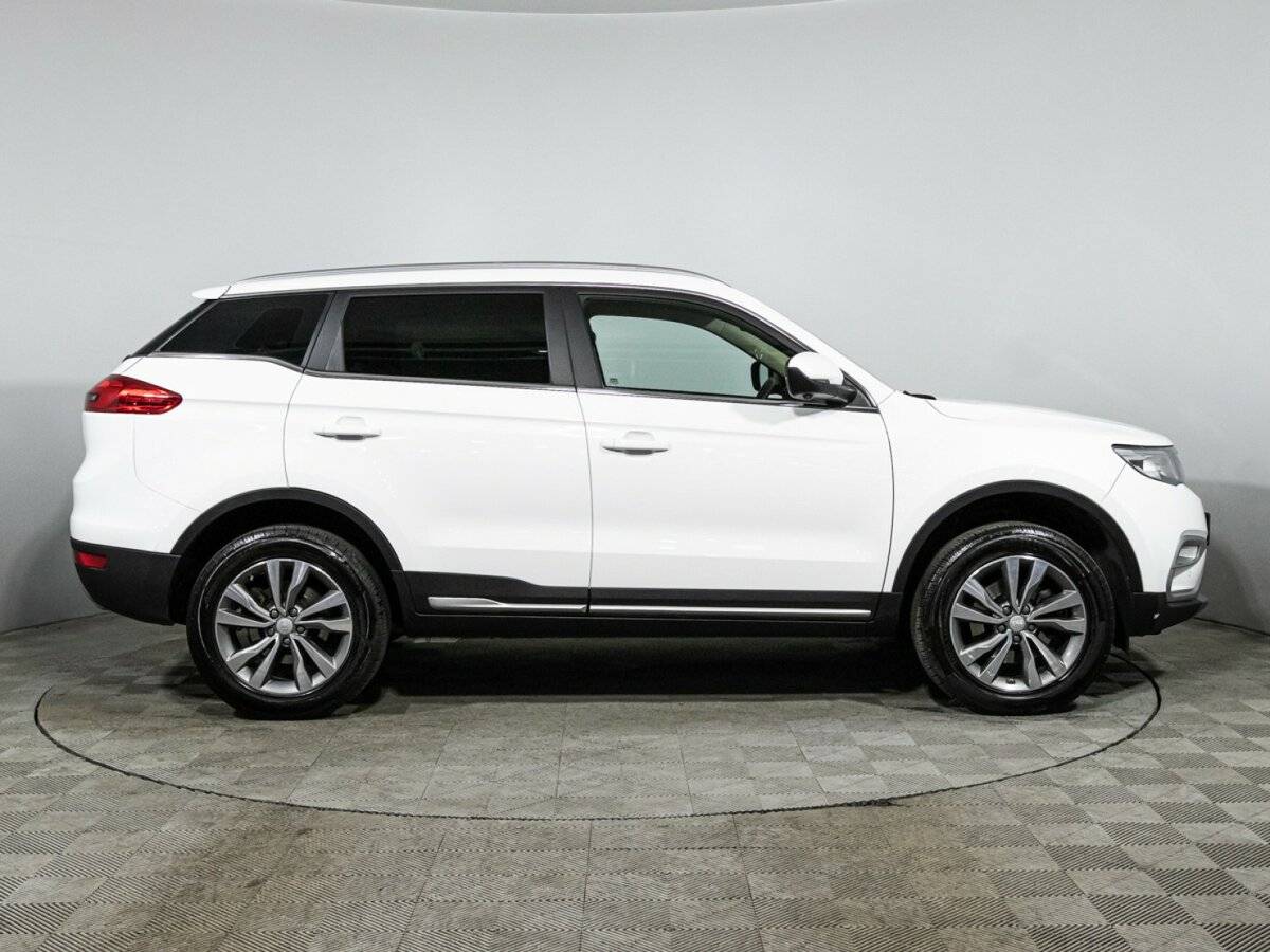 Купить Geely Atlas, 2020, 91 255 км.. Фото: #1