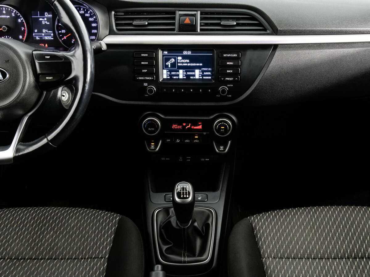 Купить Kia Rio, 2018, 119 409 км.. Фото: #6