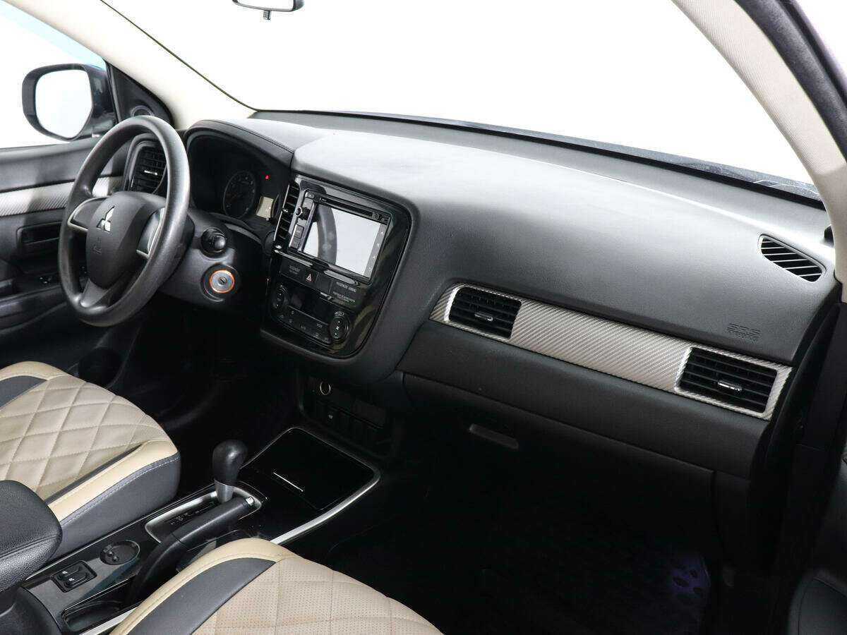 Купить Mitsubishi Outlander, 2017, 188 006 км.. Фото: #9