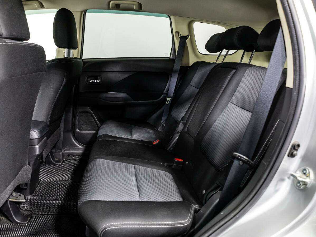 Купить Mitsubishi Outlander, 2018, 135 355 км.. Фото: #9