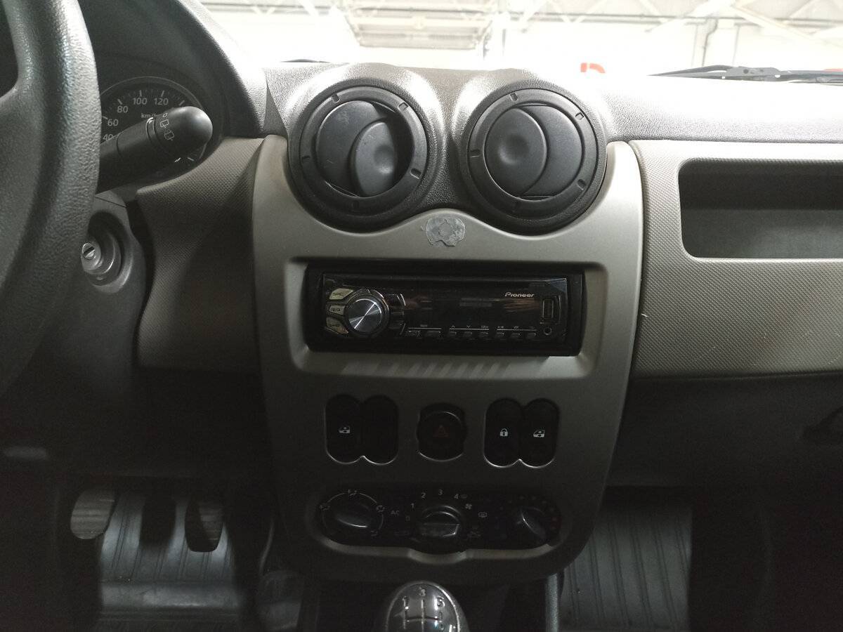 Купить Renault Sandero, 2013, 155 998 км.. Фото: #14