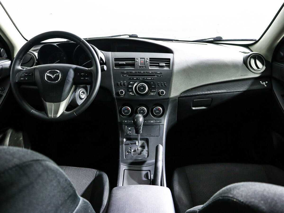 Купить Mazda 3, 2012, 209 030 км.. Фото: #9
