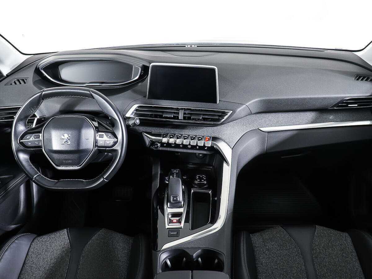 Купить Peugeot 3008, 2017, 87 662 км.. Фото: #10