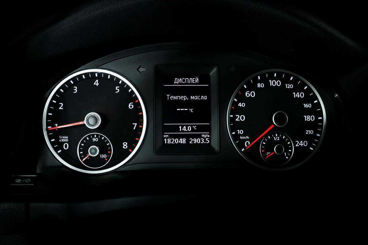 Купить Volkswagen Tiguan, 2016, 182 047 км.. Фото: #9