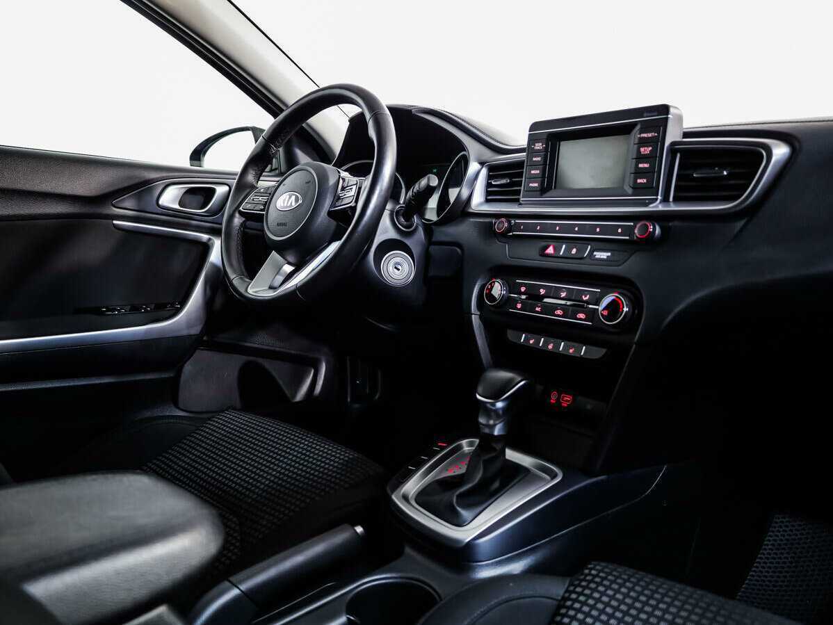 Купить Kia Ceed, 2018, 161 910 км.. Фото: #7