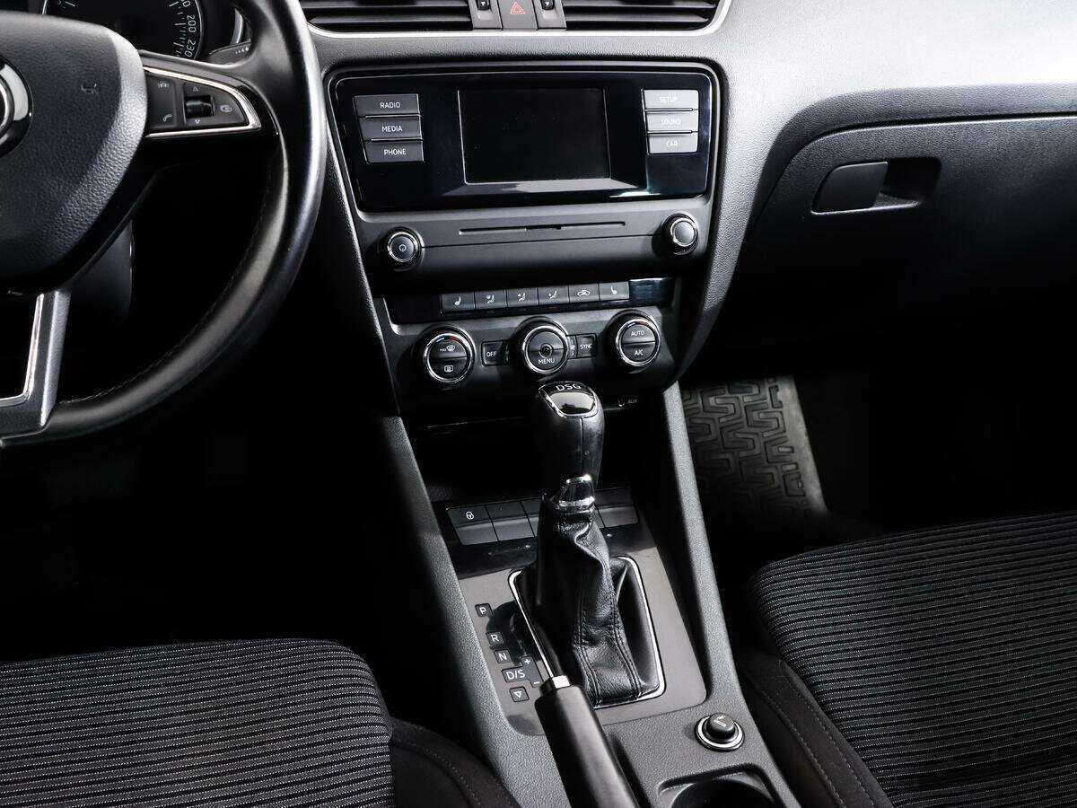 Купить Skoda Octavia, 2015, 194 830 км.. Фото: #8