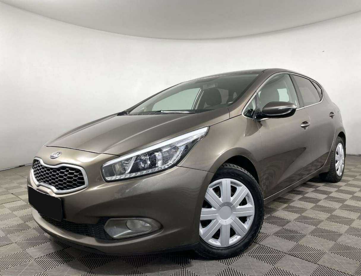 Купить Kia Ceed, 2013, 199 500 км.. Фото: #0