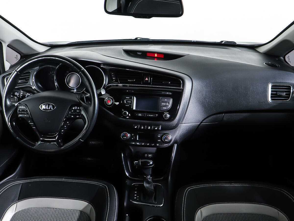 Купить Kia Ceed, 2015, 85 429 км.. Фото: #10