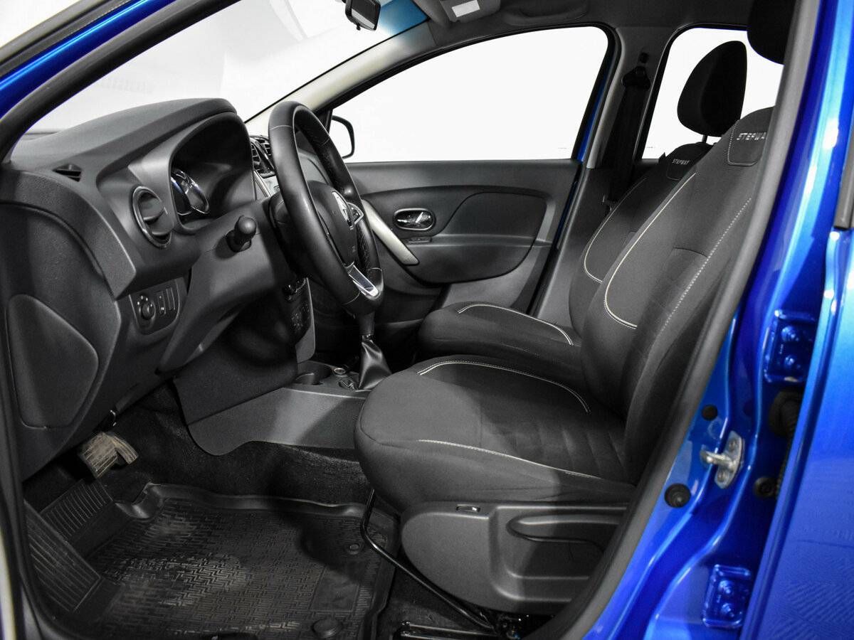 Купить Renault Logan, 2019, 188 858 км.. Фото: #9