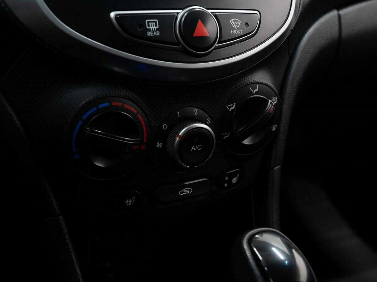 Купить Hyundai Solaris, 2015, 244 000 км.. Фото: #17