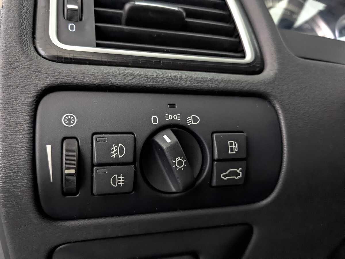 Купить Volvo XC70, 2012, 327 476 км.. Фото: #21