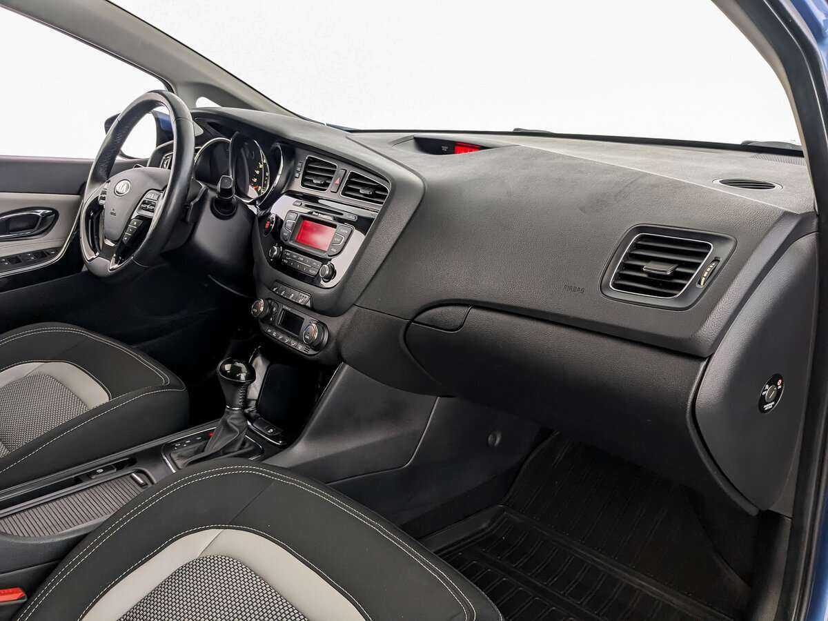 Купить Kia Ceed, 2012, 138 458 км.. Фото: #8