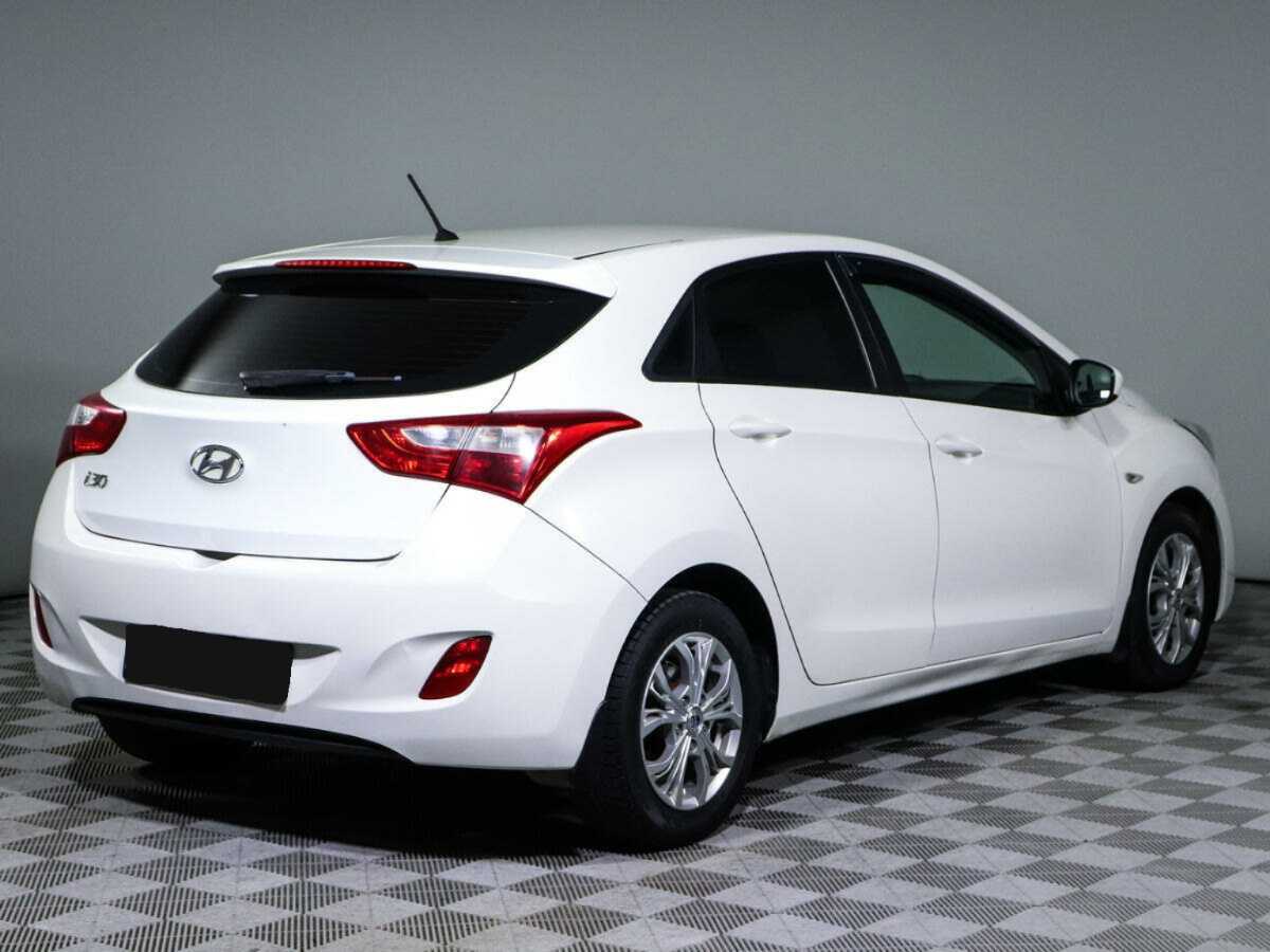 Купить Hyundai i30, 2013, 218 378 км.. Фото: #4