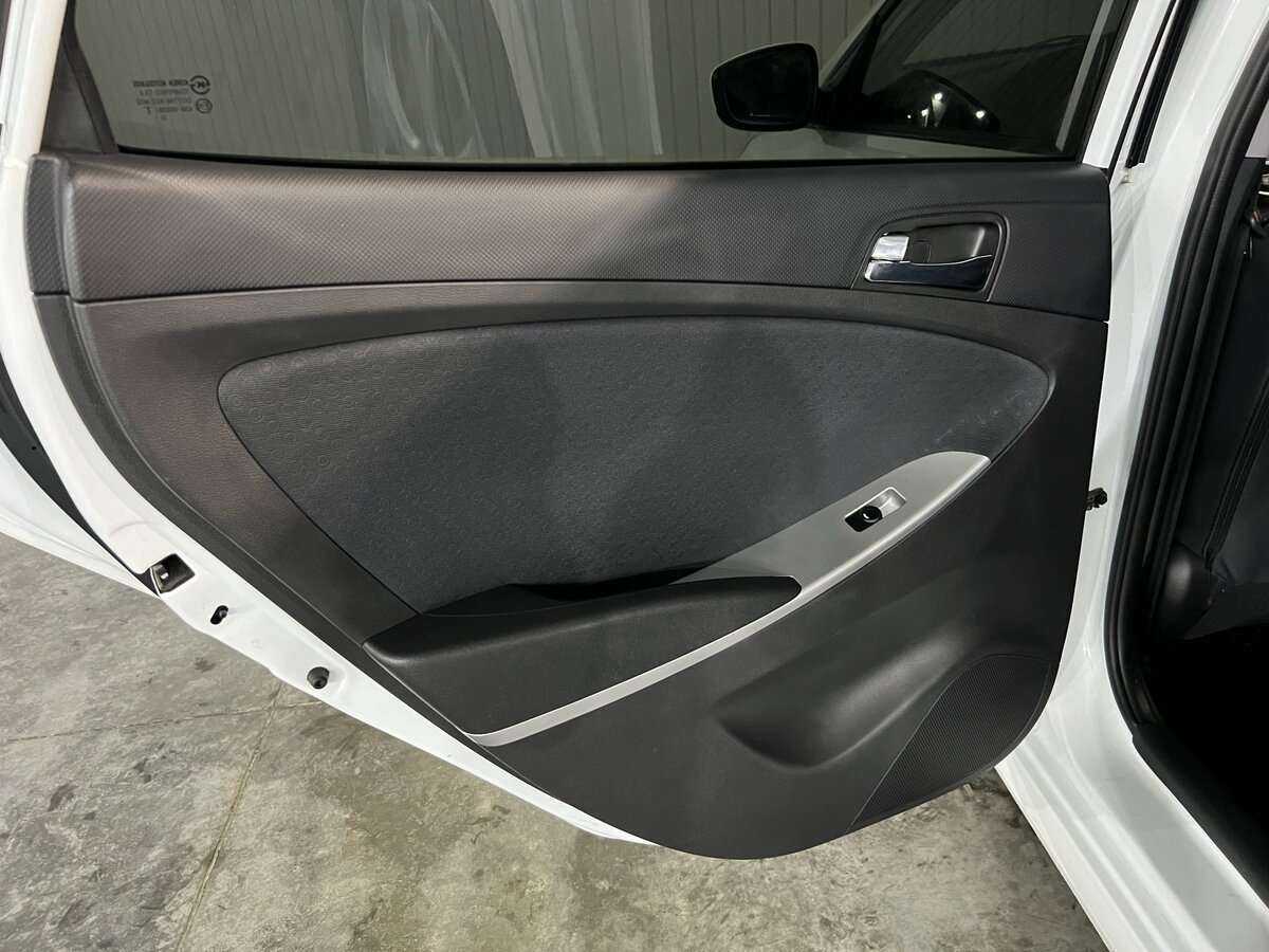 Купить Hyundai Solaris, 2014, 65 000 км.. Фото: #12