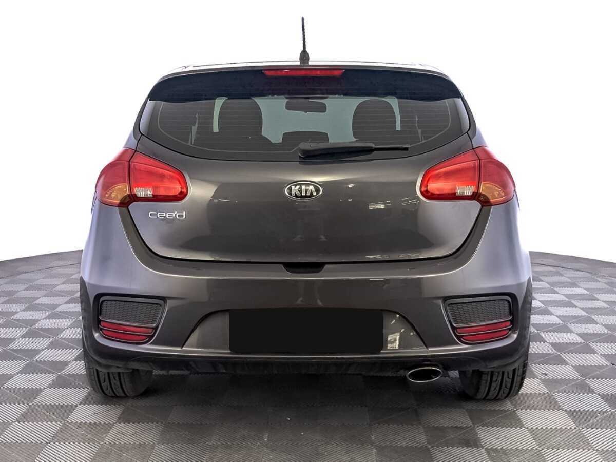 Купить Kia Ceed, 2015, 164 117 км.. Фото: #5