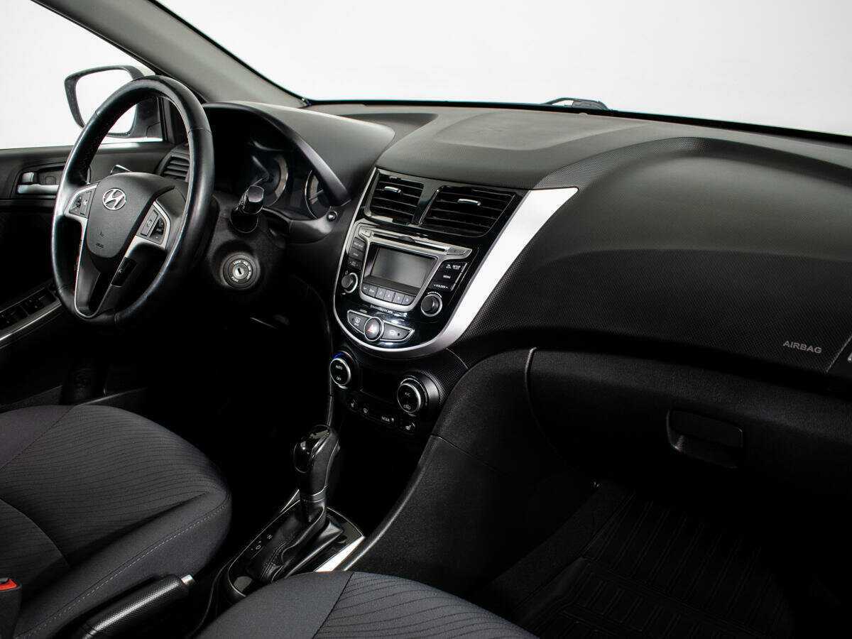 Купить Hyundai Solaris, 2016, 76 800 км.. Фото: #8