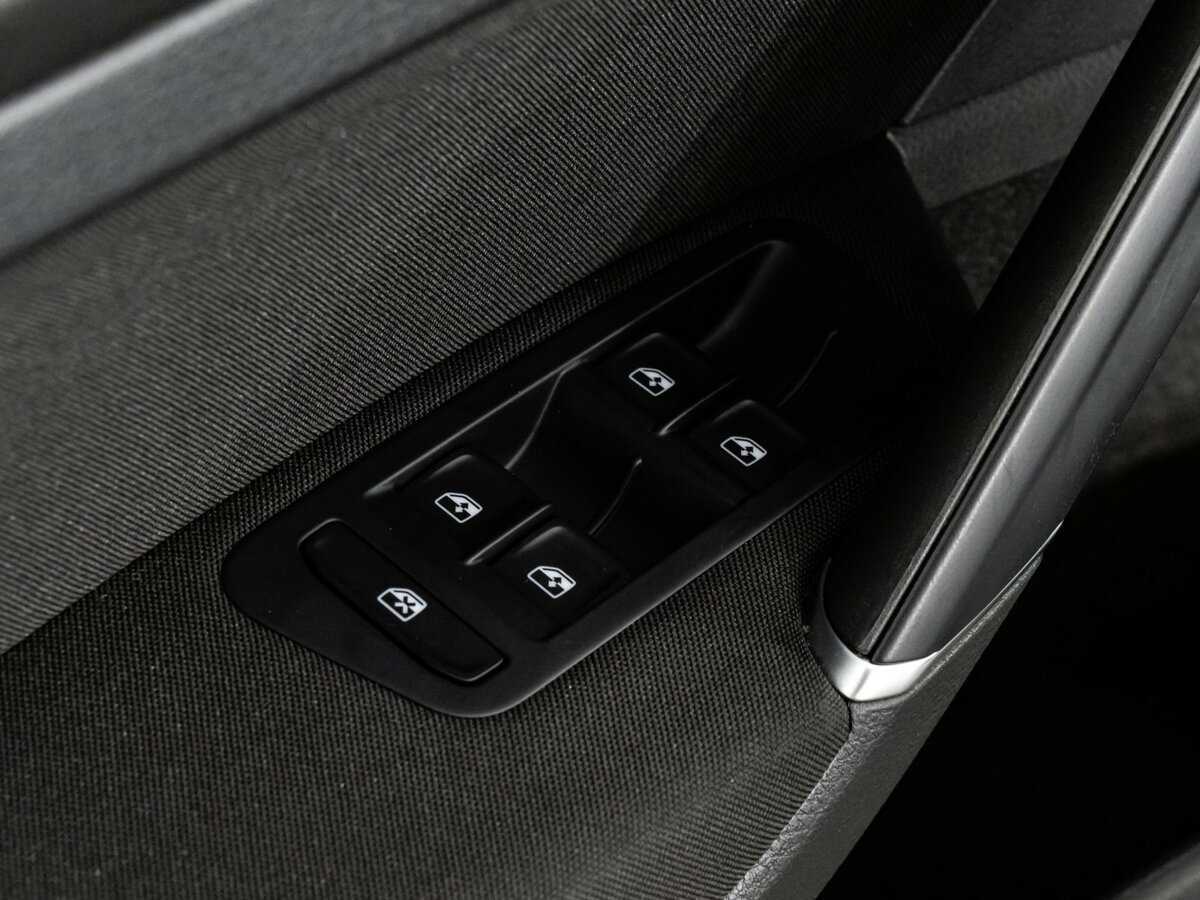 Купить Volkswagen Golf, 2018, 107 337 км.. Фото: #15