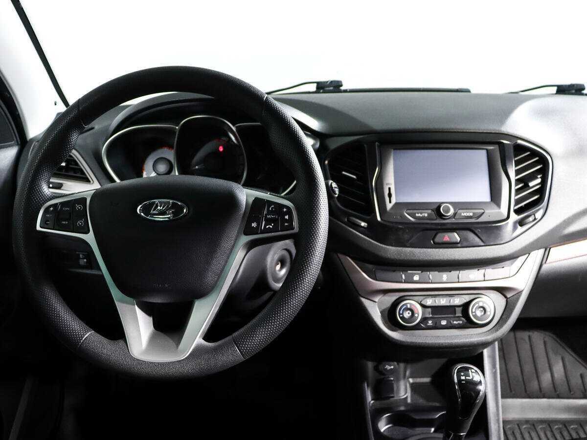 Купить Lada (ВАЗ) Vesta, 2019, 69 328 км.. Фото: #9