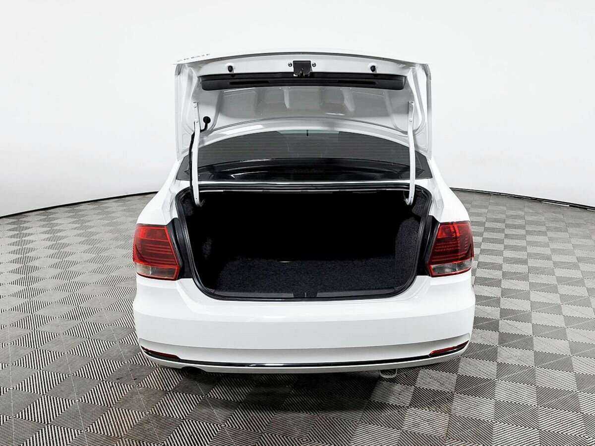 Купить Volkswagen Polo, 2019, 117 750 км.. Фото: #9