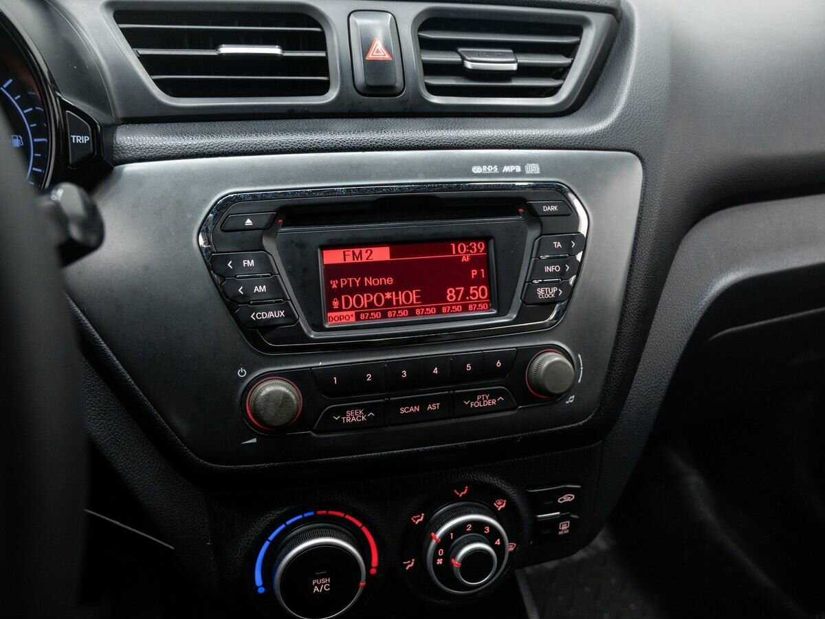 Купить Kia Rio, 2013, 124 223 км.. Фото: #20