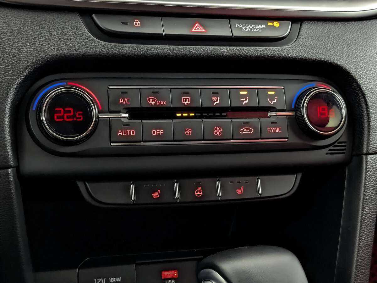 Купить Kia Ceed, 2020, 122 000 км.. Фото: #14