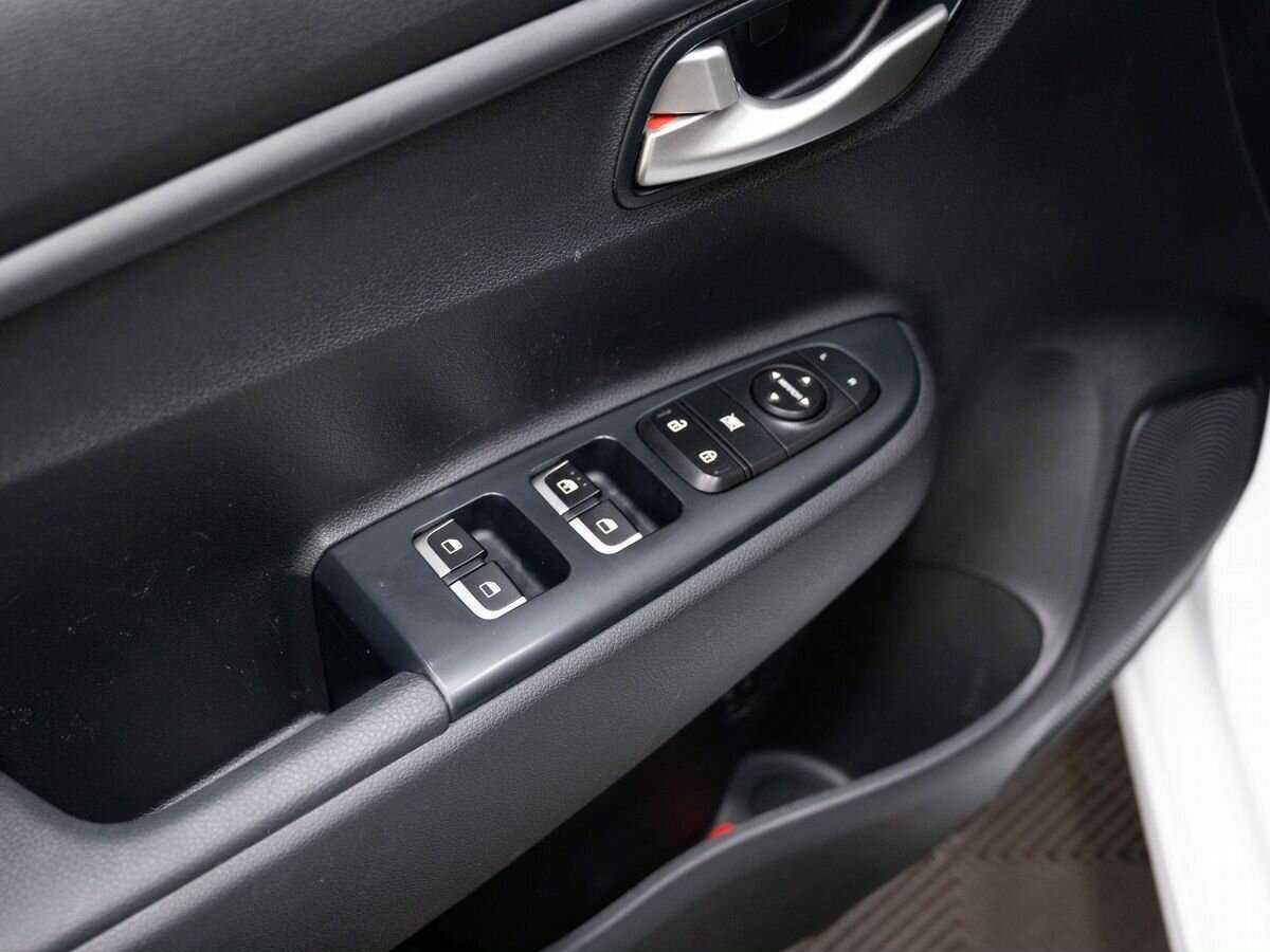 Купить Kia Rio, 2022, 90 000 км.. Фото: #16