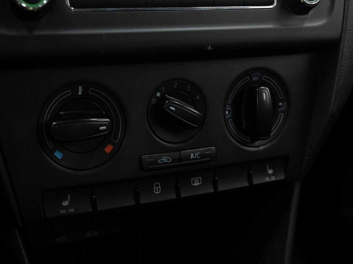 Купить Skoda Rapid, 2015, 189 864 км.. Фото: #17