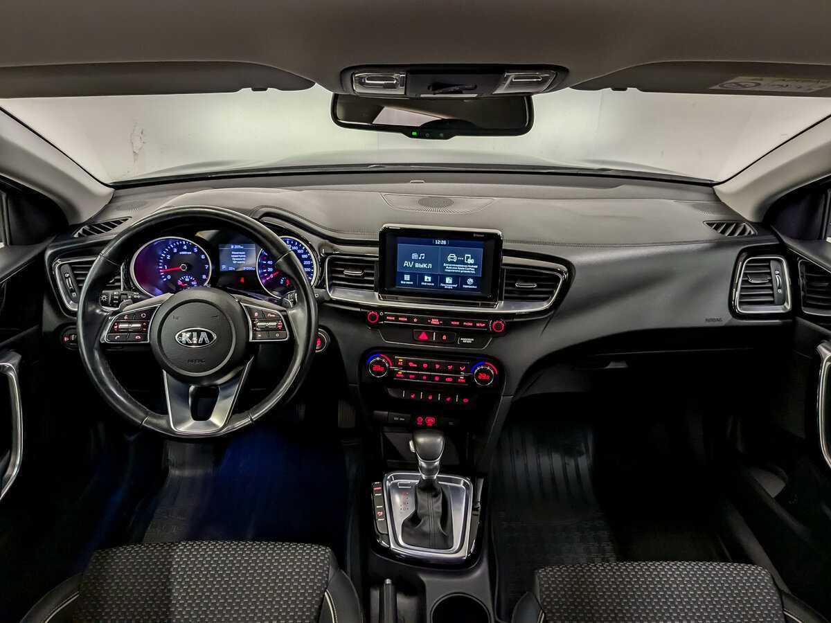 Купить Kia Ceed, 2019, 92 000 км.. Фото: #13