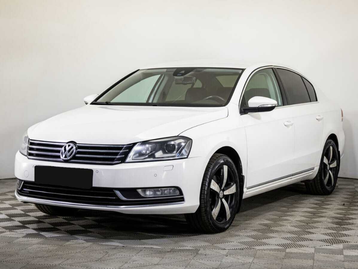 Купить Volkswagen Passat, 2013, 242 820 км.. Посмотреть фото