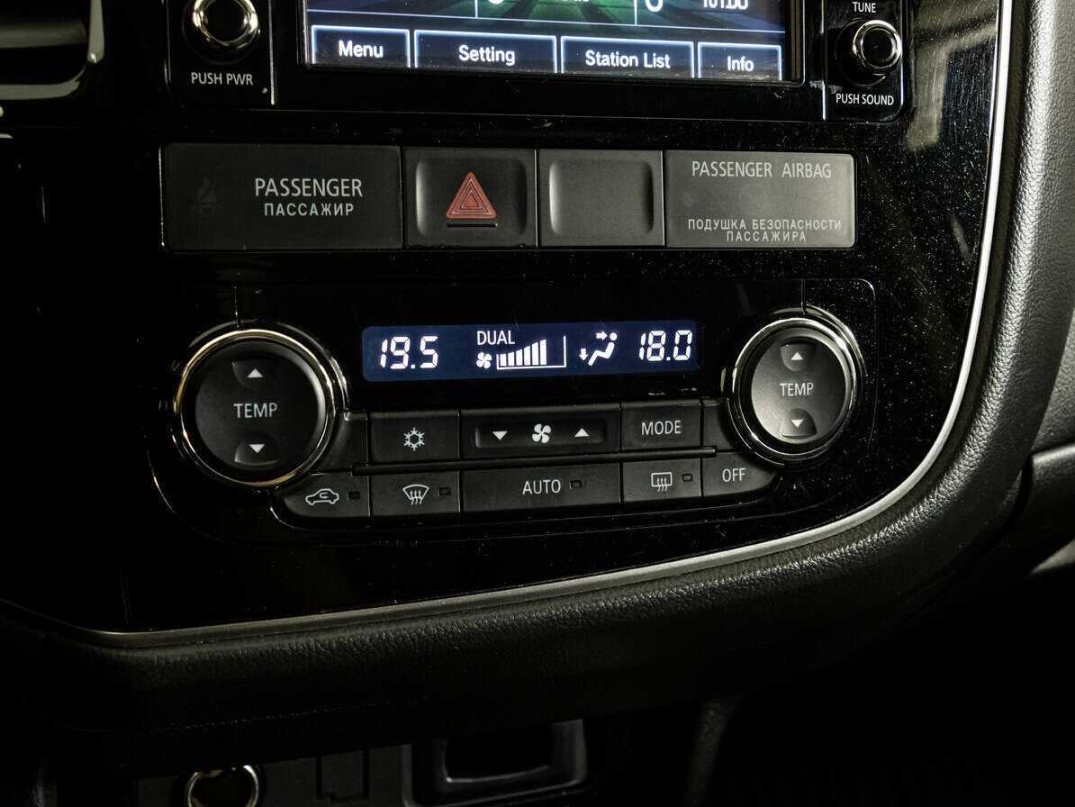 Купить Mitsubishi Outlander, 2017, 140 611 км.. Фото: #14