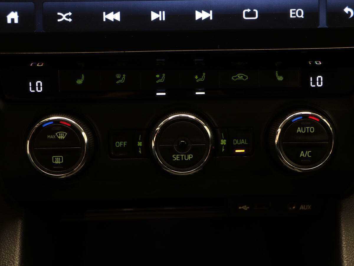 Купить Skoda Octavia, 2013, 246 399 км.. Фото: #17