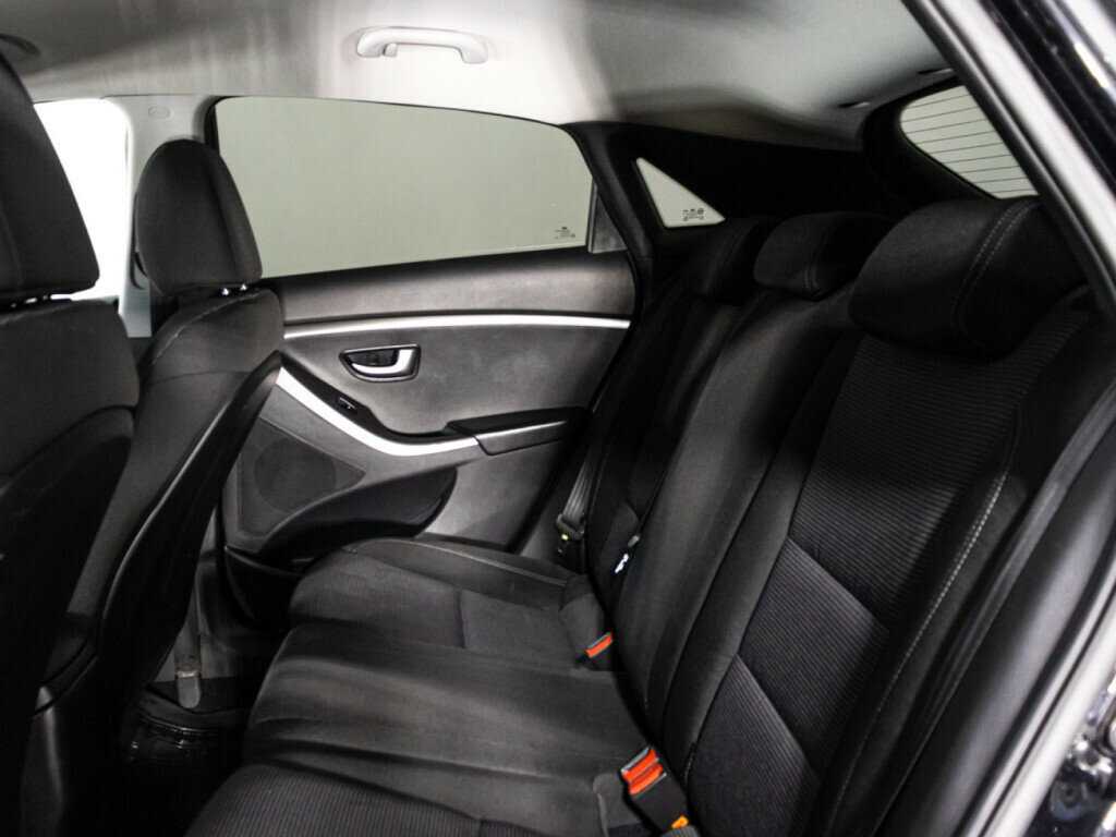 Купить Hyundai i30, 2013, 111 338 км.. Фото: #9