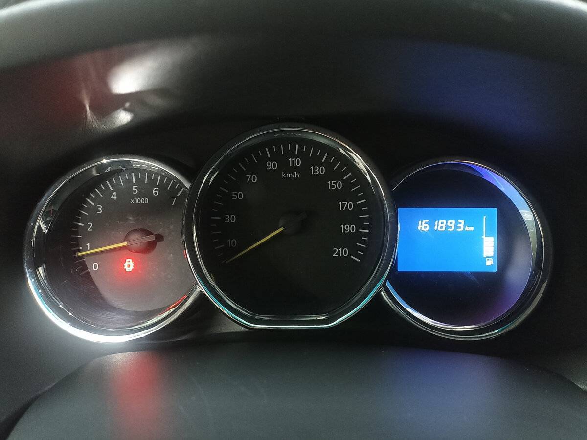 Купить Renault Logan, 2017, 161 892 км.. Фото: #12