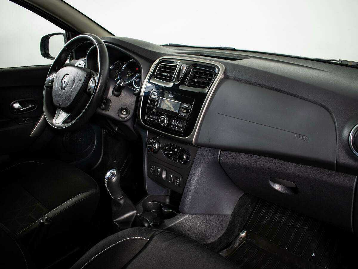 Купить Renault Sandero, 2017, 99 148 км.. Фото: #6