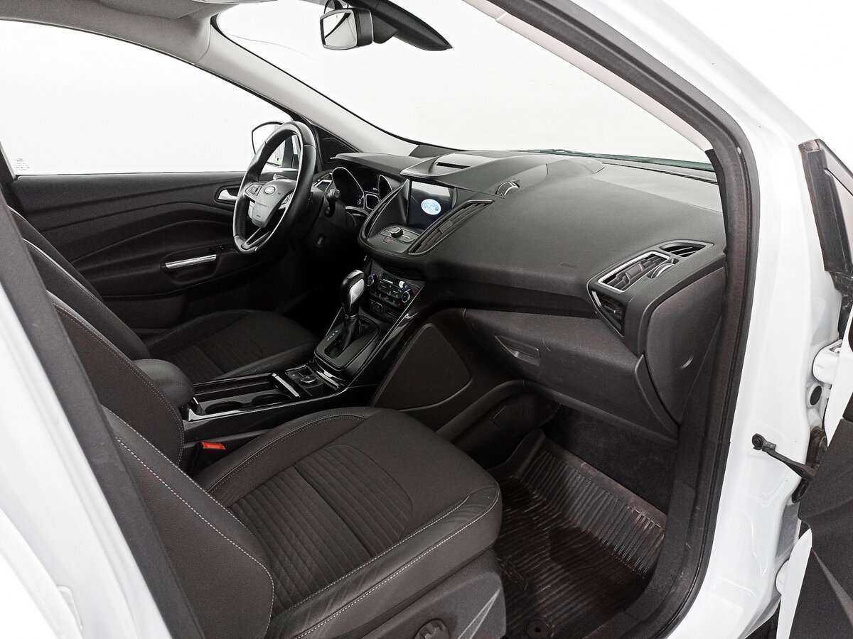 Купить Ford Kuga, 2018, 81 347 км.. Фото: #8