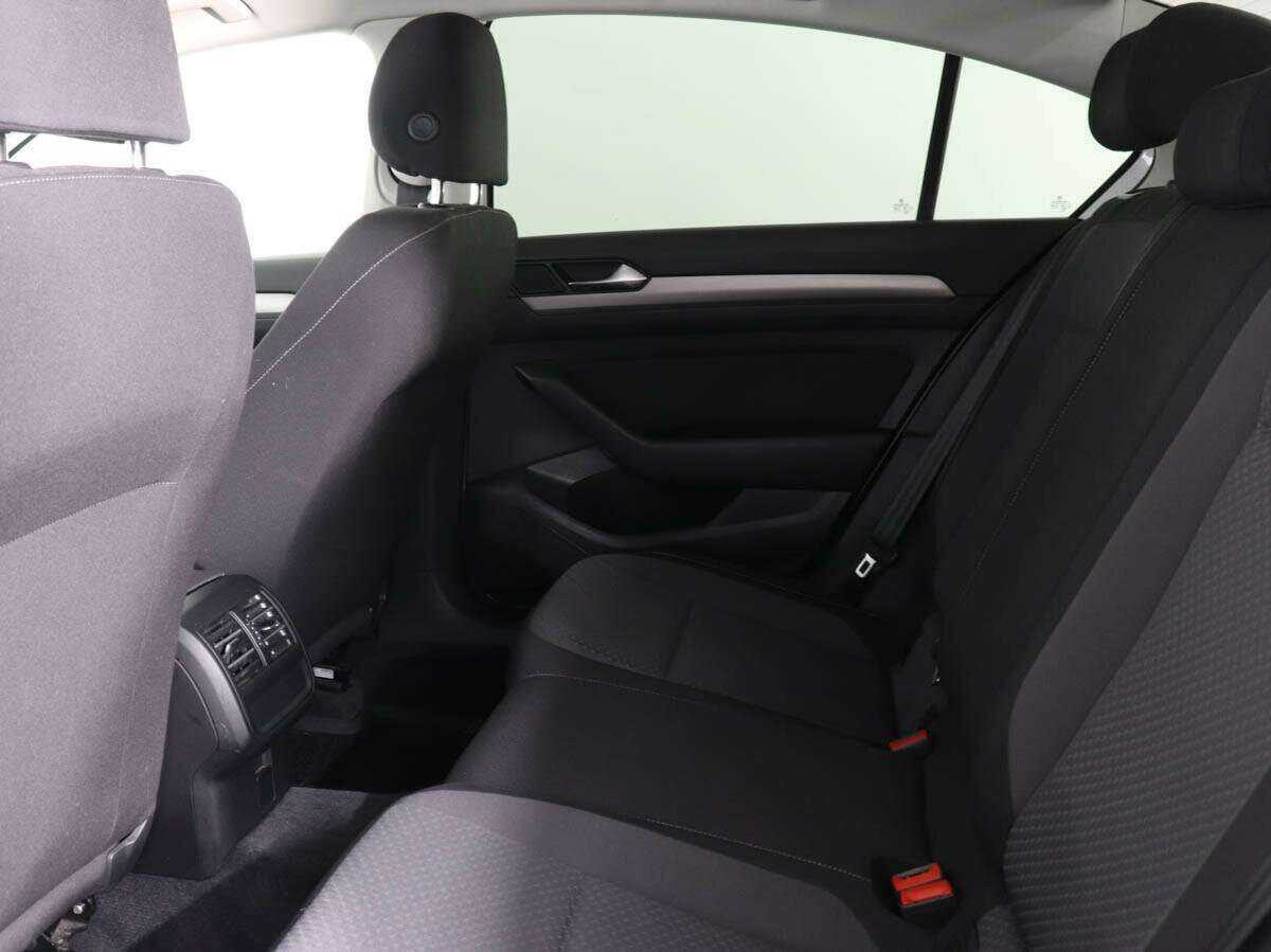 Купить Volkswagen Passat, 2016, 78 106 км.. Фото: #12