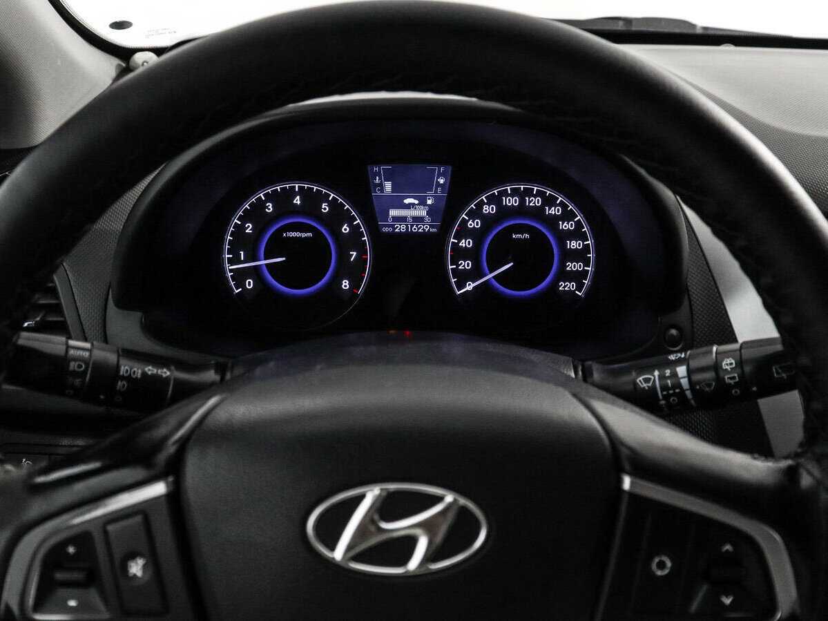 Купить Hyundai Solaris, 2013, 281 500 км.. Фото: #15