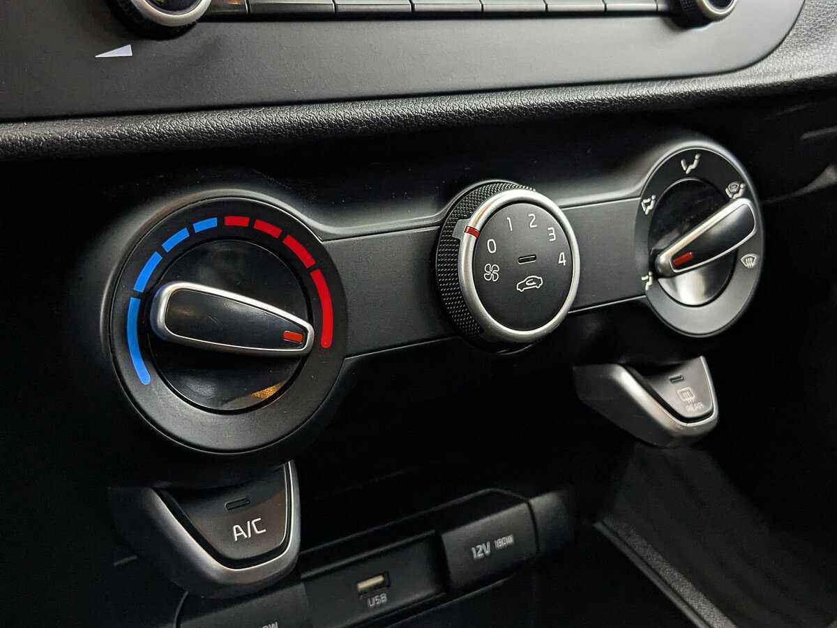 Купить Kia Rio, 2021, 112 692 км.. Фото: #17