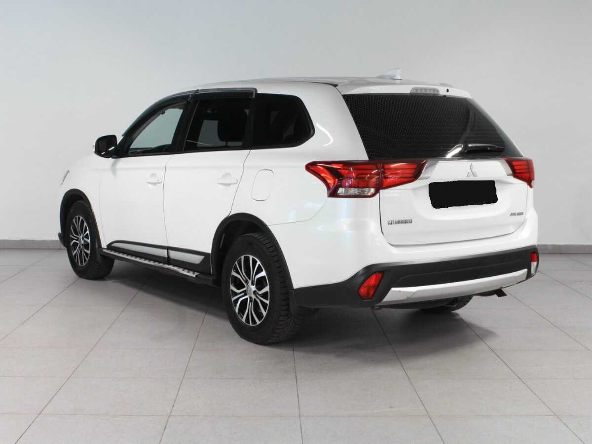 Купить Mitsubishi Outlander, 2017, 129 844 км.. Фото: #6