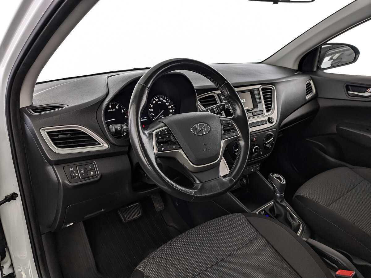 Купить Hyundai Solaris, 2019, 46 124 км.. Фото: #10