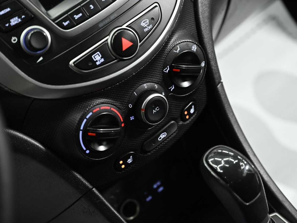 Купить Hyundai Solaris, 2015, 159 000 км.. Фото: #10