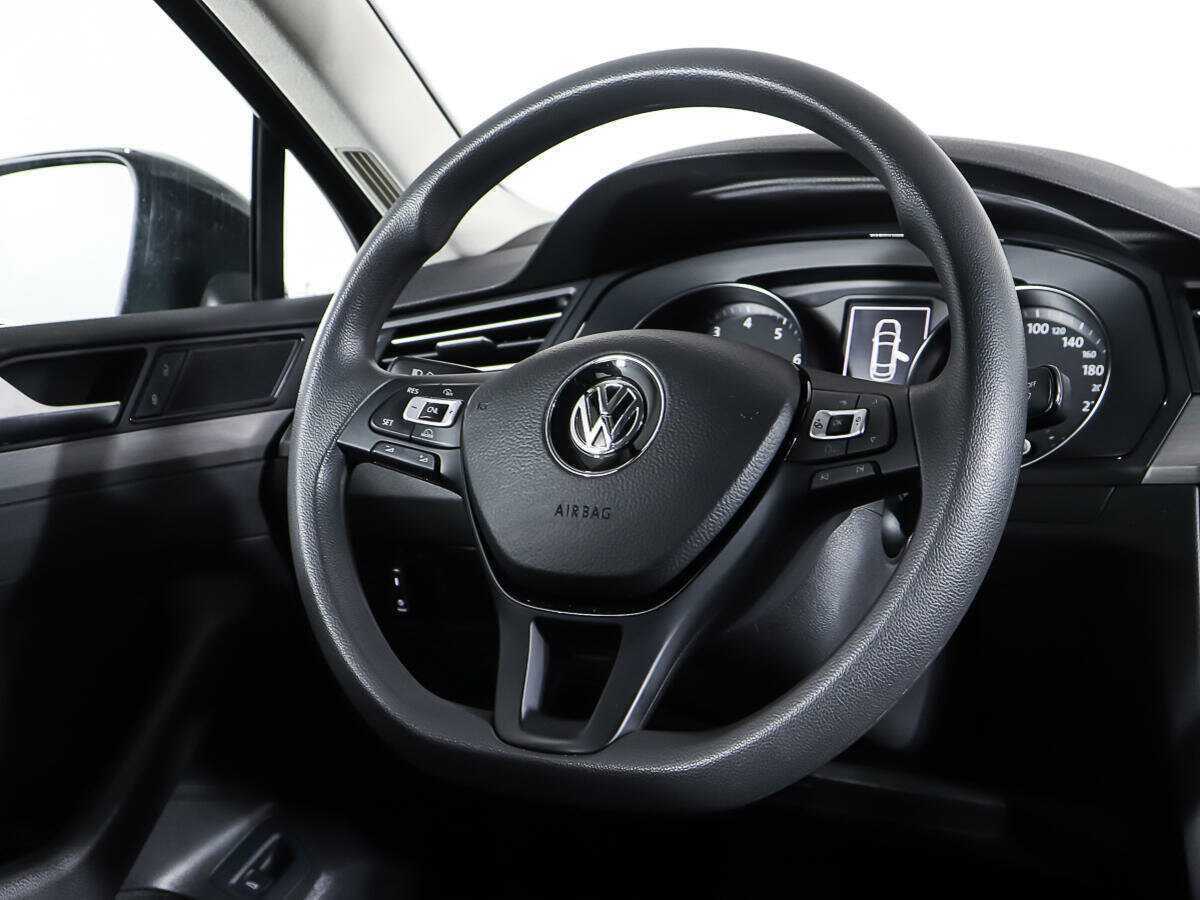 Купить Volkswagen Passat, 2017, 113 460 км.. Фото: #15