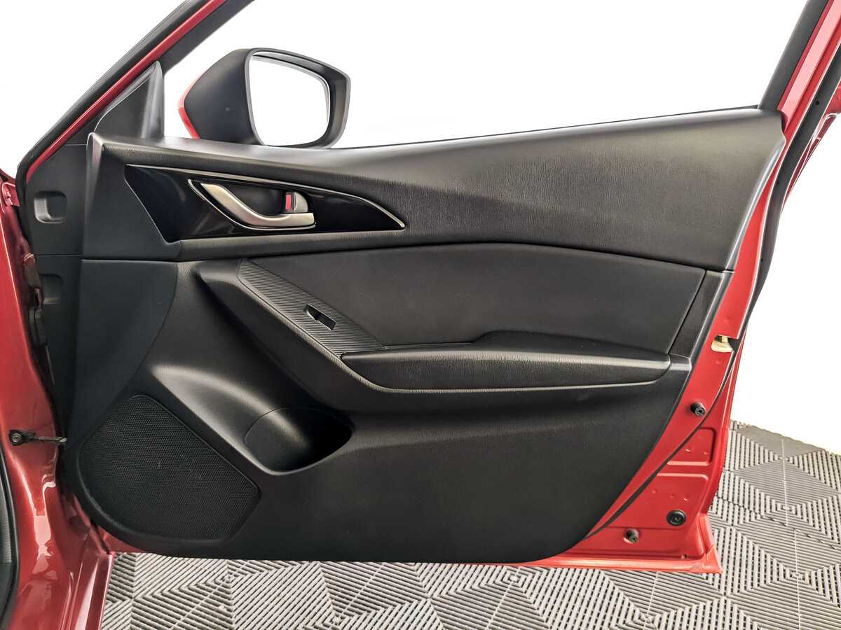 Купить Mazda 3, 2014, 145 359 км.. Фото: #19