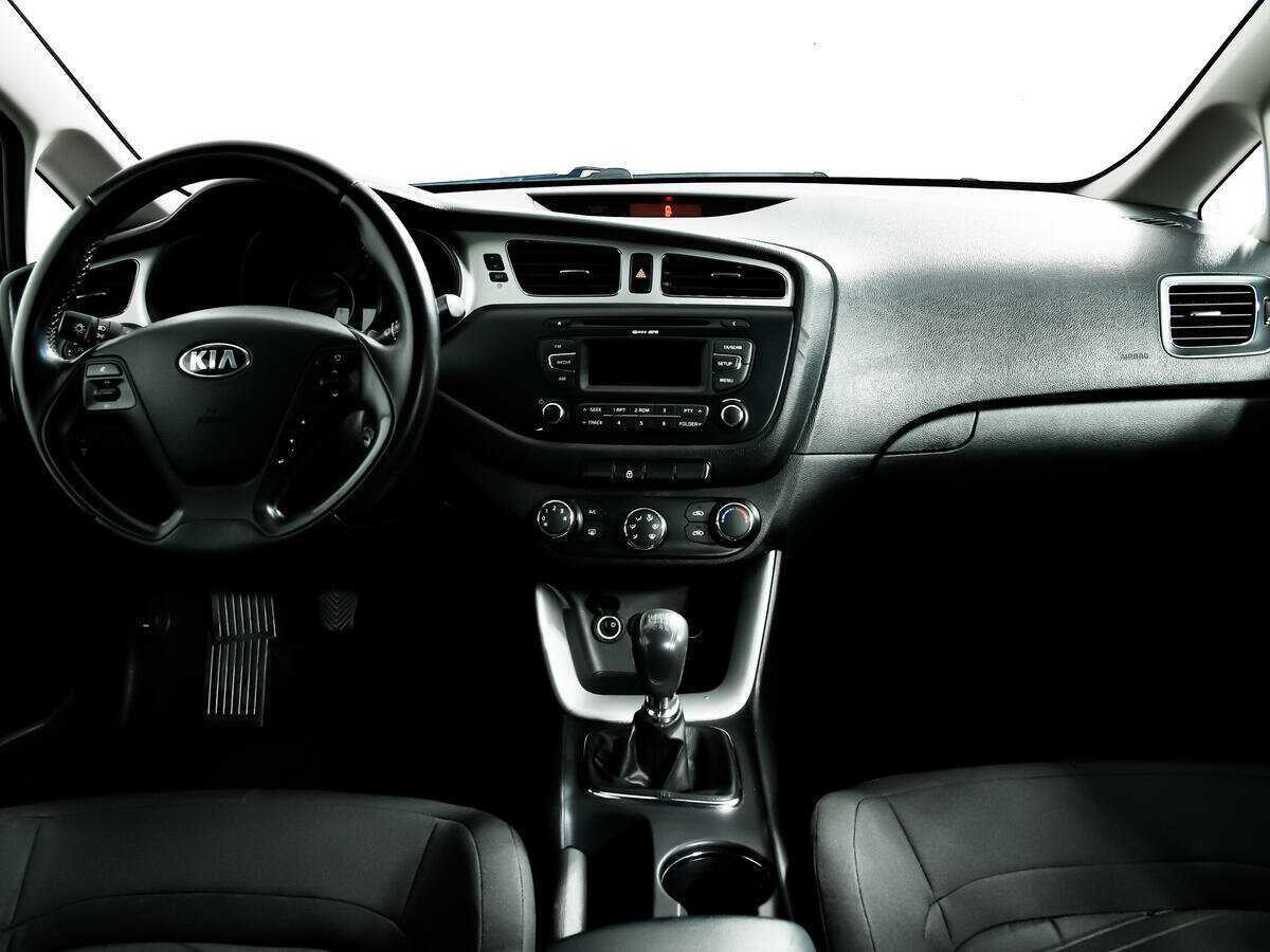Купить Kia Ceed, 2014, 155 780 км.. Фото: #10