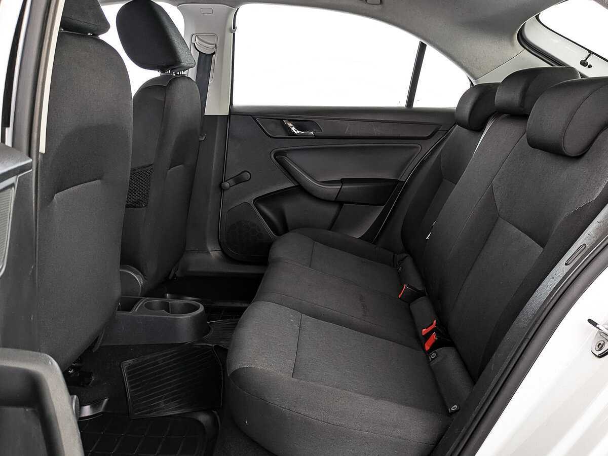 Купить Skoda Rapid, 2017, 158 698 км.. Фото: #17