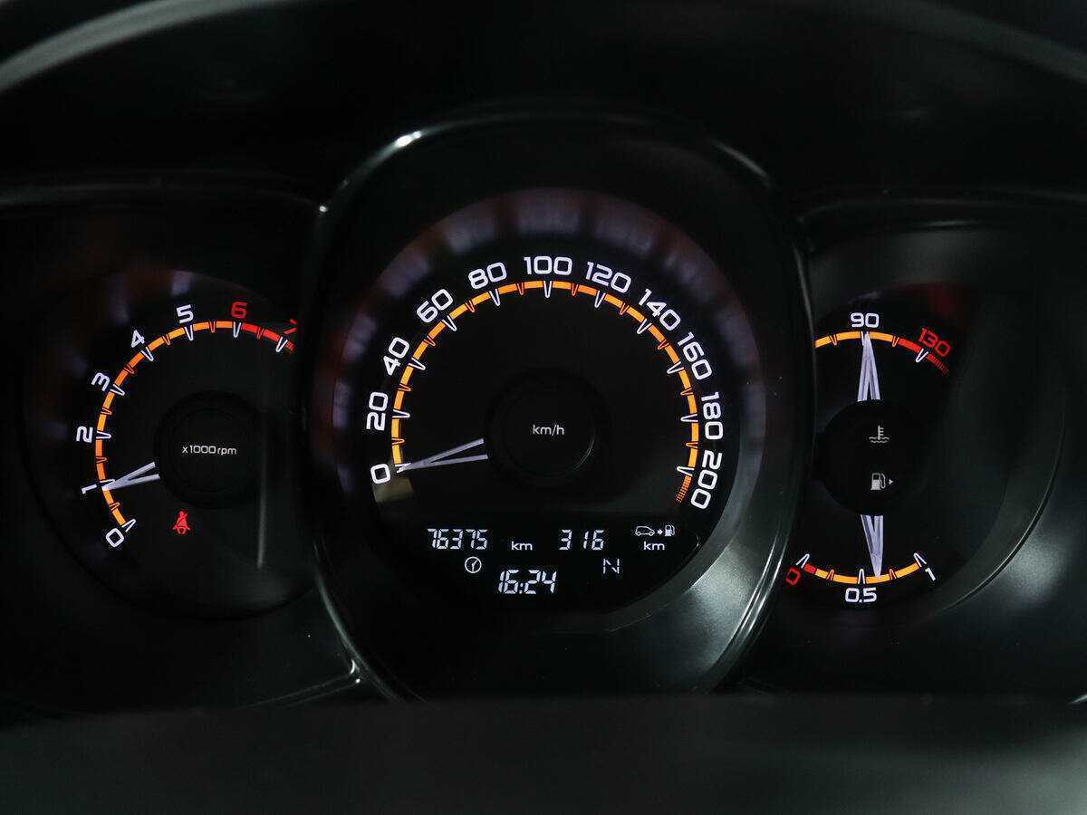 Купить Lada (ВАЗ) Vesta, 2019, 76 000 км.. Фото: #8